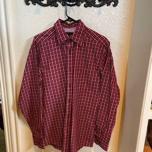 ARIAT - Men’s Long Sleeve - ProSeries Button DownSize: M. Red/Black